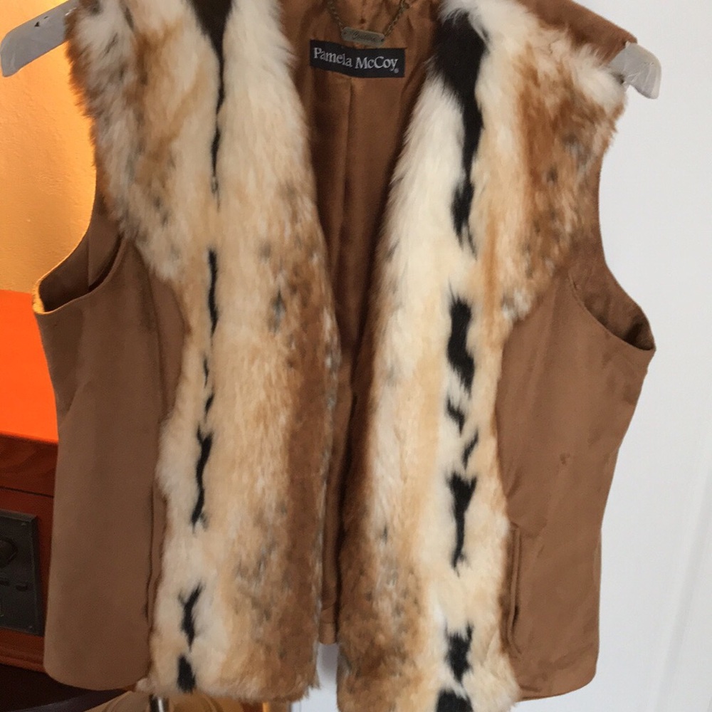 Pamela McCoy faux fur vest